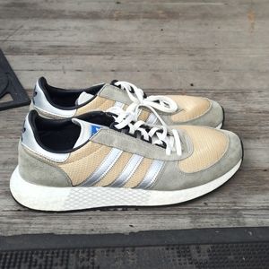Adidas marathon tech